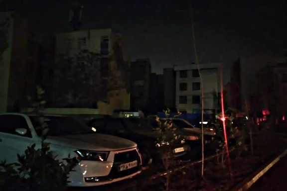 احتجاجات في شوارع طهران بسبب انقطاع التيار الكهربائي عن المناطق الصناعية