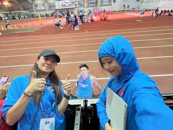 اعتراض قهرمان هنگکنگی به ممنوعیت عکاسی از مسابقات دوومیدانی داخل سالن آسیا در تهران