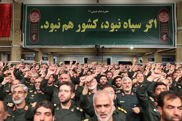 تخوف برلماني من تكرار تفجيرات "البيجر" في إيران ومطالب بتعزيز حماية المواقع الحساسة