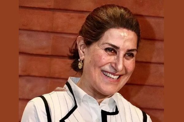 ممثلة إيرانية: هربت من بلدي قبل عام لأستقر في فرنسا.. بعد محاكمتي 22 مرة