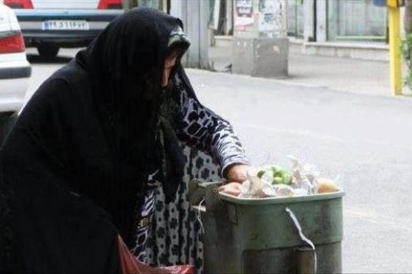 سوء الإدارة والفساد والعقوبات الأميركية.. أسباب تدهور الأوضاع الاقتصادية في إيران