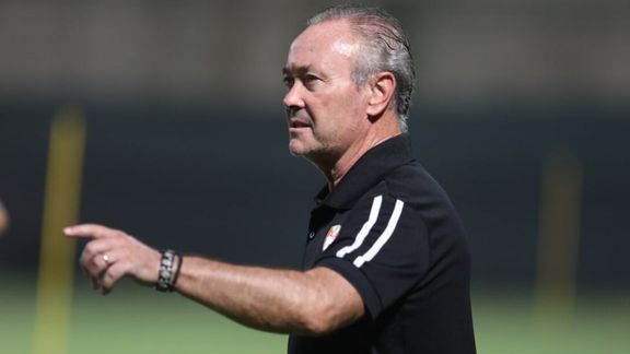 پرونده جدید علیه فوتبال ایران؛ فولاد با مارتینز توافق نکرد، باید ۶۰۰ هزار یورو بدهد