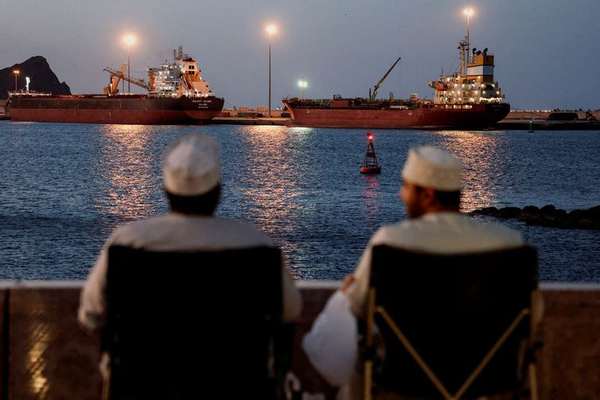 Oil pressure and economic strain drive Iran-US talks