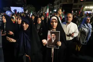 قدرت اول جهان؛ روایت مجتبی خامنهای زیر فشار واقعیت