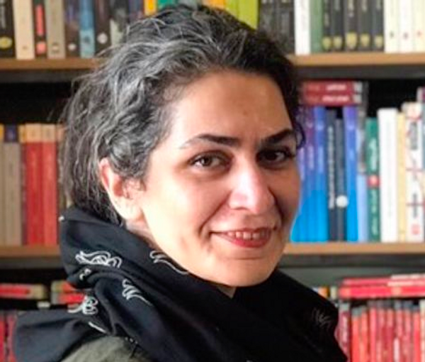 سجينة سياسية إيرانية تنتقد "خلافات" المعارضة وتدعو لائتلاف يتحمل مسؤولية الإطاحة بالنظام