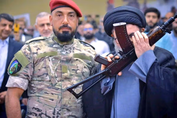 هیثم علی طباطبایی، نفر دوم حزبالله، در حمله اسرائیل به بیروت کشته شد