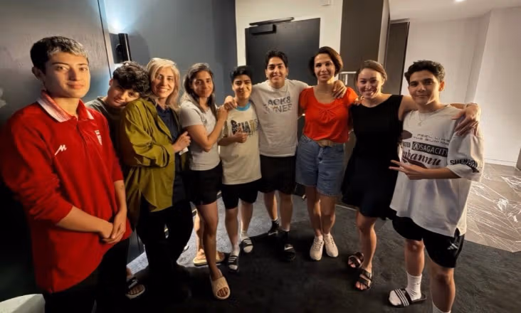 محاولات لإقناع لاعبات منتخب إيران لكرة القدم للسيدات بالعدول عن طلب اللجوء والعودة لطهران