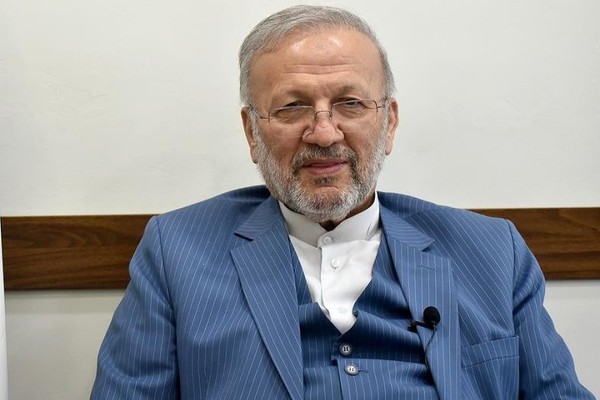 برلماني إيراني يدعو إلى هجوم بري على قواعد أميركية وأسر آلاف الجنود