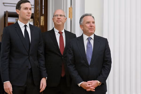 مذاکرات فلوریدا درباره طرح صلح اوکراین بدون دستیابی به توافق پایان یافت