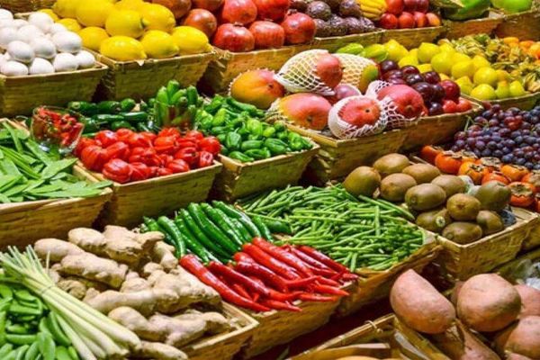 أذربيجان تتخلص من واردات زراعية إيرانية.. بسبب فيروس "خطير جدًا"