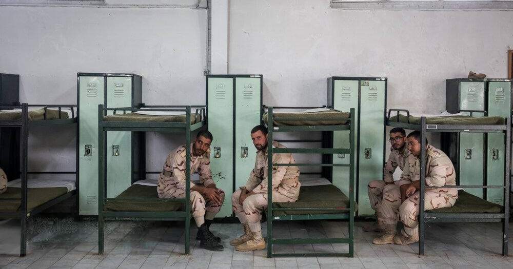 Iran orders deserters to resolve military service status