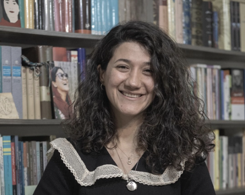 نیلوفر حامدی باید طی پنج روز خود را برای اجرای حکم ۵ سال حبس به زندان اوین معرفی کند