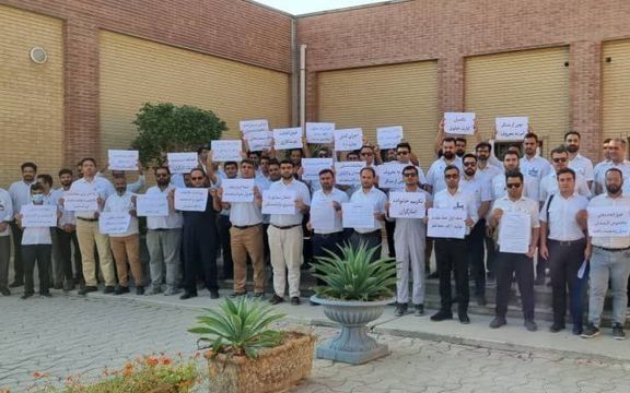 تجمع اعتراضی کارکنان صنعت نفت در پارسجنوبی و چند پالایشگاه کشور