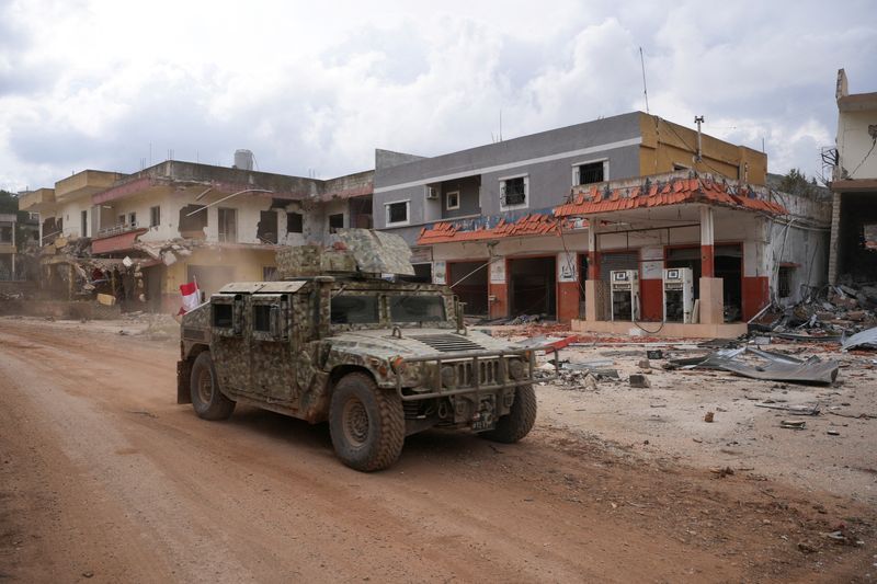 دبیرکل حزب&zwnj;الله: اسرائیل باید بدون هیچ قید و شرطی از لبنان خارج شود