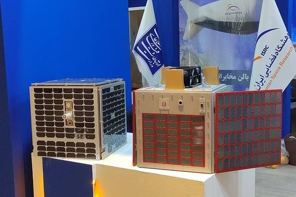 باستخدامات عسكرية.. إيران تطلق قمرًا صناعيًا جديدًا إلى الفضاء من قاعدة روسية