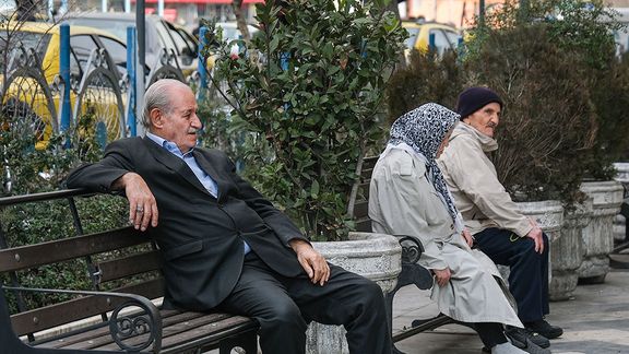 مسؤول إيراني: عدد كبار السن يزيد ثلاثة أضعاف معدل نمو السكان