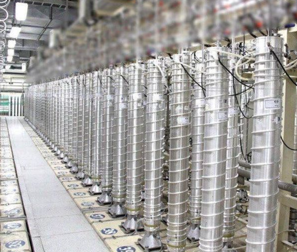 إعلام الحرس الثوري الإيراني: "الاتفاق المؤقت" مع الولايات المتحدة "أسوأ اقتراح"