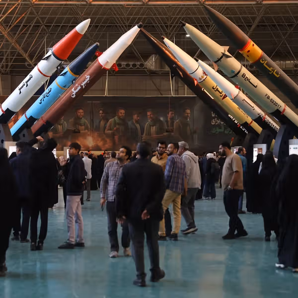 دو قانونگذار آمریکایی خواستار واکنش دولت ترامپ به حمایت چین از برنامه موشکی تهران شدند