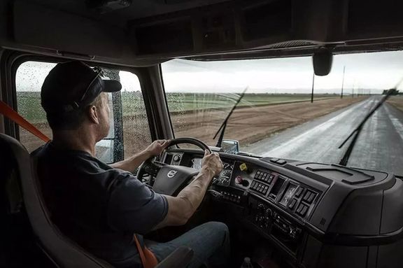 اتحادیه شرکتهای مسافربری: برخی خلبانها برای مهاجرت بهدنبال گواهینامه پایهیک هستند