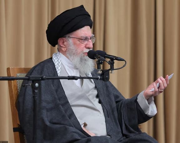 نشرة مكتب خامنئي تهدد: لا فرق بين المتظاهرين في الشوارع وبين مصالح أميركا وإسرائيل