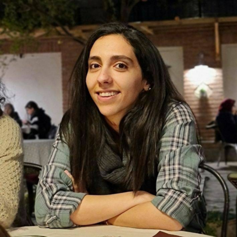 إدانة طالبة جامعية في إيران بالسجن بسبب رفضها الحجاب الإجباري ومعارضتها لعقوبة الإعدام