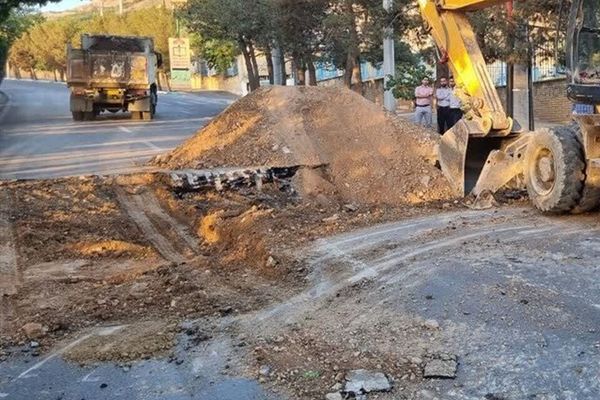 مقام وزارت راه و شهرسازی: شهرک نیروی هوایی اصفهان بهدلیل فرونشست زمین تخلیه شده است