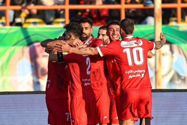شمسآذر ۱-۲ پرسپولیس؛ صدرنشینی غیرمنتظره پرسپولیس در تنها دومین بازی اوسمار