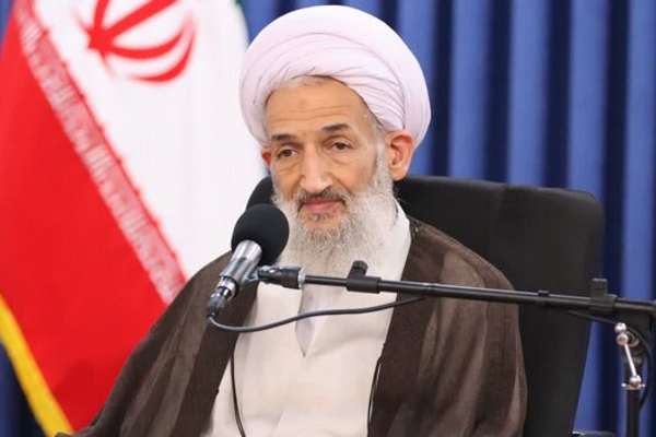 نماینده خامنهای در مازندران: هر لقمه حرامی که میخورید ظلم به خودتان است