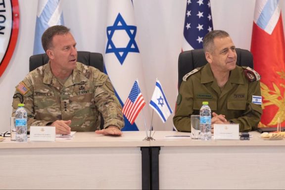 CENTCOM Commander General Michael Kurilla (left) and IDF Chief of Staff Lt General Aviv Kochavi during a meeting in Israel on July 17, 2022