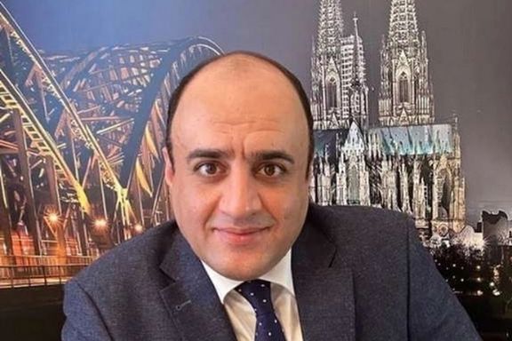 افشای محکومیت مهدی مهدویآزاد به زندان، تحقیق علیه حکومت پهلوی و بیابانزدایی