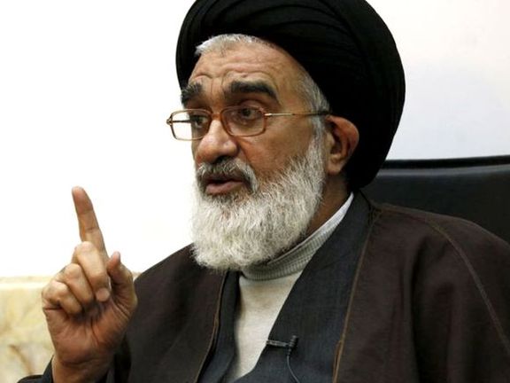 نماینده خامنهای در قم: وظیفه داریم صدای جمهوری اسلامی را به گوش جهانیان برسانیم