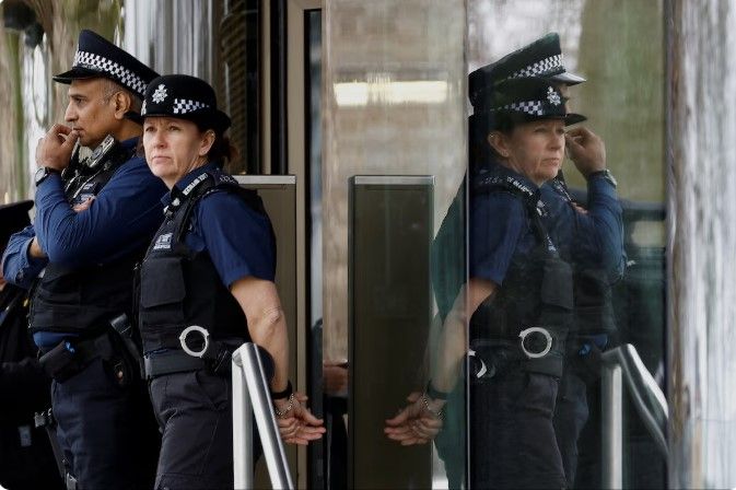 اسکای‌نیوز: جمهوری اسلامی به‌دنبال استخدام تروریست در بریتانیا است