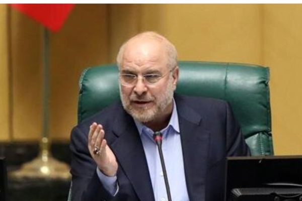 مشيرًا إلى تصريحات المسؤولين.. رئيس البرلمان الإيراني: لم نعد نمتلك نفطًا لتهديد "الأعداء"