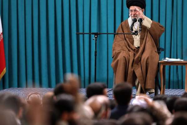 خامنئي: "إلقاء اليهود في البحر ليس من أهدافنا" و"طوفان الأقصى" ستمحو الأجندة الأميركية