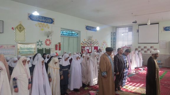 وزارت آموزش و پرورش: بارگذاری فایل نماز خواندن توسط دانشآموزان داوطلبانه است