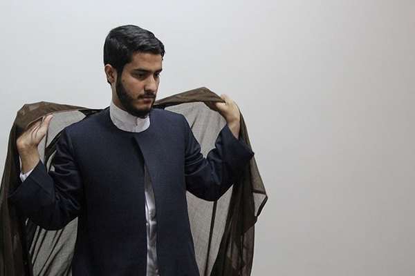 The Lives of Iran’s Shiite Clerics – The Rules Of The Game - Avoid A Taxi