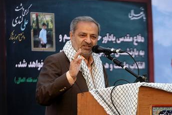 وزیر آموزش و پرورش خواستار توجه به نماز در مدارس شد