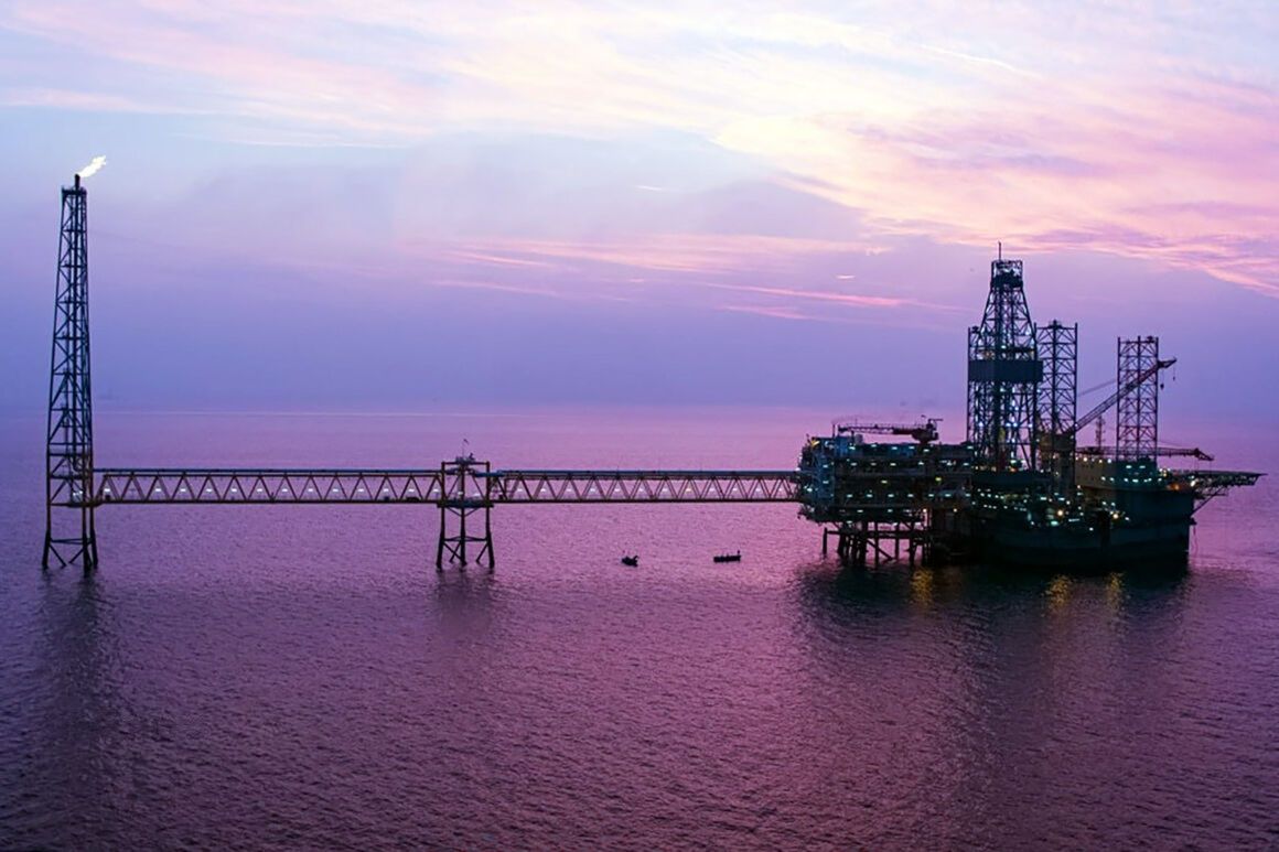 Tehran’s oil lifeline shows signs of strain under tightening sanctions