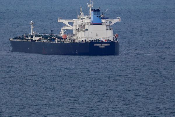 أميركا تضيف عشرات الشركات والسفن إلى قائمة العقوبات المرتبطة بإيران