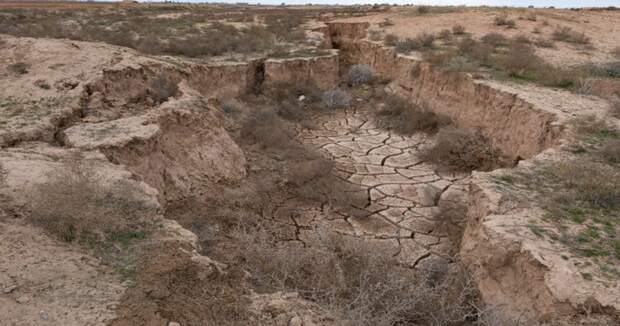 Subsidency Land subsidence threatens villages and farms in southeast Iran | Iran ...