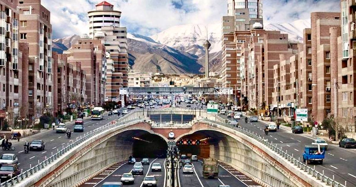 Tehran's earthquake threat adds to city's woes | Iran International
