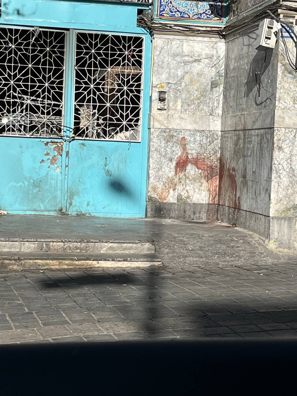 تبدیل مساجد تهران به پایگاه‌ فریب، سرکوب و کشتار معترضان در انقلاب ملی