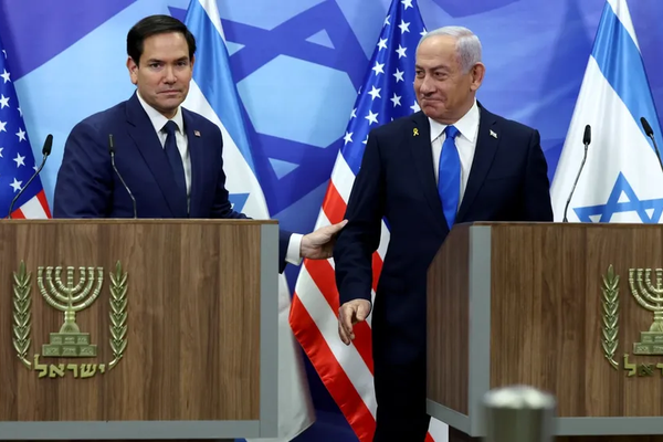 في زيارته الأولى إلى إسرائيل.. وزير الخارجية الأميركي: النظام الإيراني لا يحظى بدعم الشعب