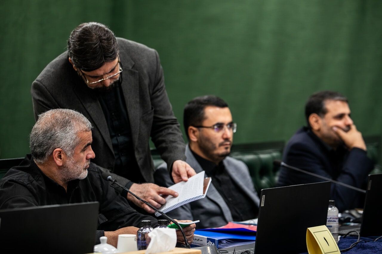 Iran lawmakers push back on regional monitoring of Hormuz