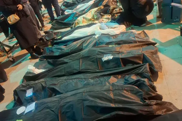 مقامهای دولت به خانواده کشتهشدگان در چالوس برای صرف نظر از شکایت فشار آوردهاند