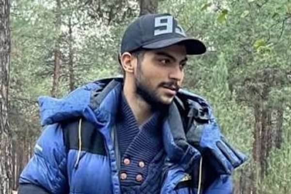 مبین قنبری، فوتبالیست، به دست جمهوری اسلامی به قتل رسید