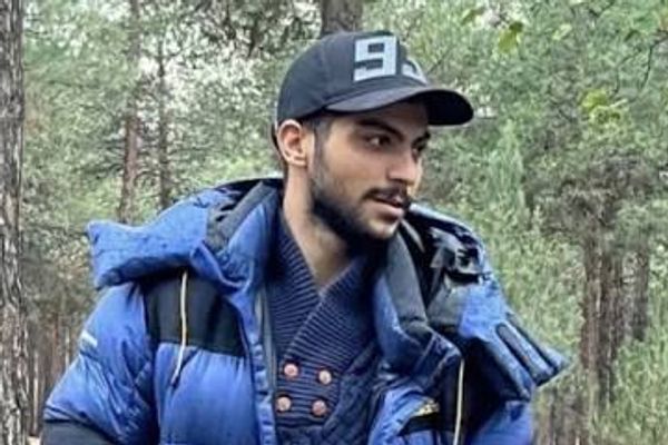 مبین قنبری، فوتبالیست، به دست جمهوری اسلامی به قتل رسید