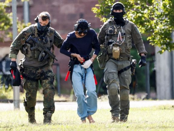 آلمان: یک مرد ۲۶ ساله سوری مظنون اصلی در حمله مرگبار زولینگن است