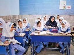Member of Tehran Teachers 'Union: Teachers' salaries are low for an average life