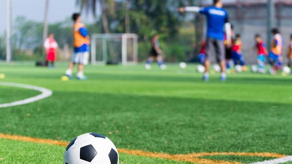 «تغییر نام» تیم مربی متهم به تعرض جنسی و شکایت او از خبرنگاران؛ خبری از کدخدامنشی هم نیست